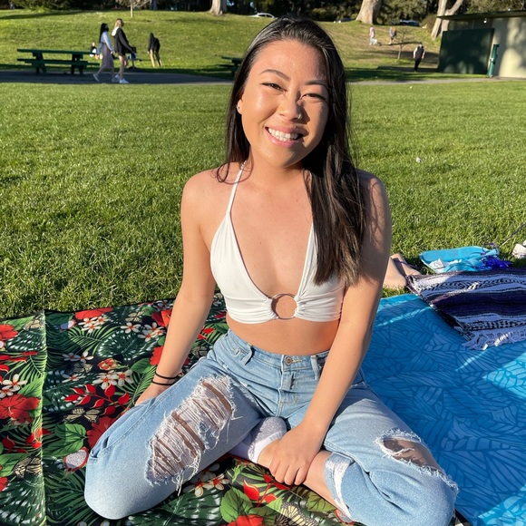 Hi, my name is Alina! - Picture 1 of 1